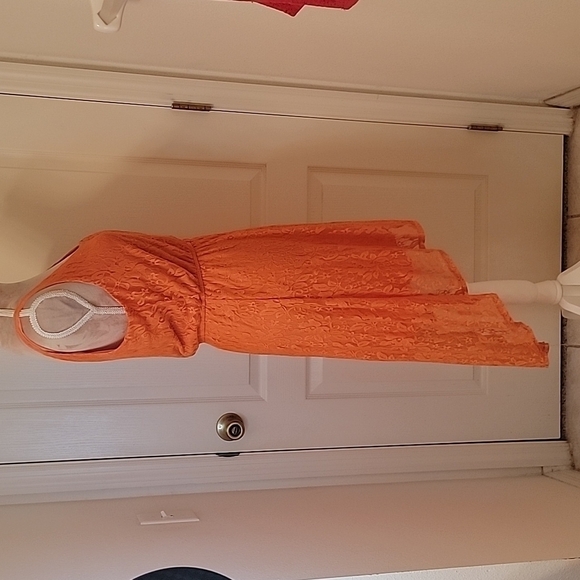 3 Heart Clothing Orange Lace Dress Size Jrs M - Picture 3 of 7